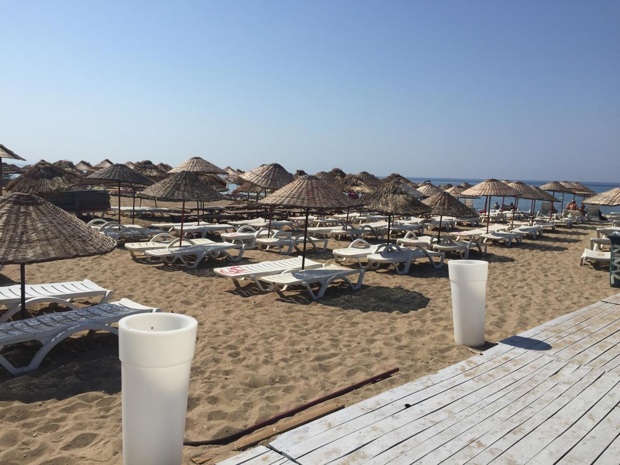 米兰大酒店 Ayvalı 外观 照片